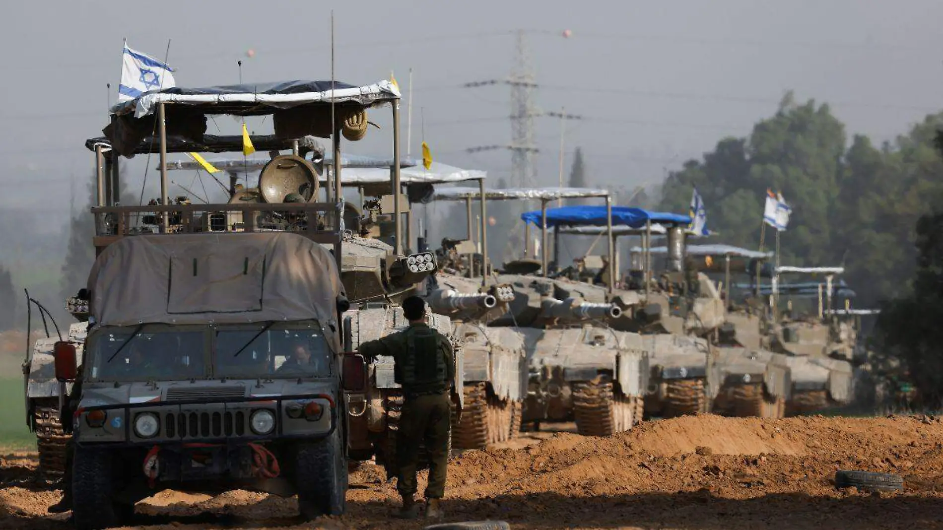 Tropas de Israel avanzan dentro de Franja de Gaza